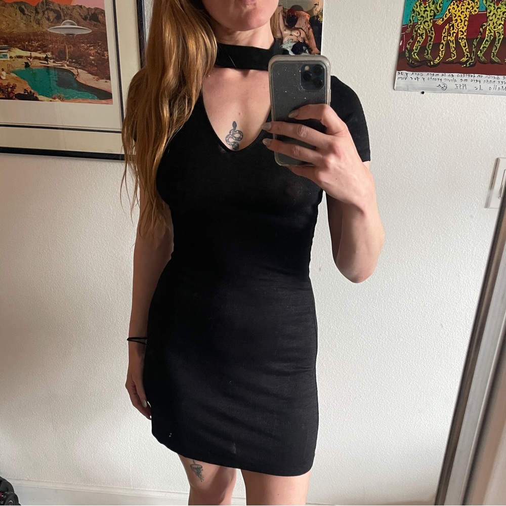 Aritzia Choker Keyhole Dress